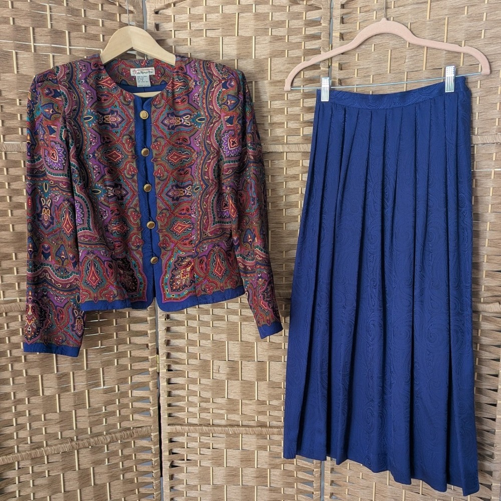 Vtg 90's Talbots 100% Silk Matching 2 pc ‎ Set Jacket Skirt Paisley Gold Buttons